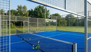 standar ukuran lapangan padel